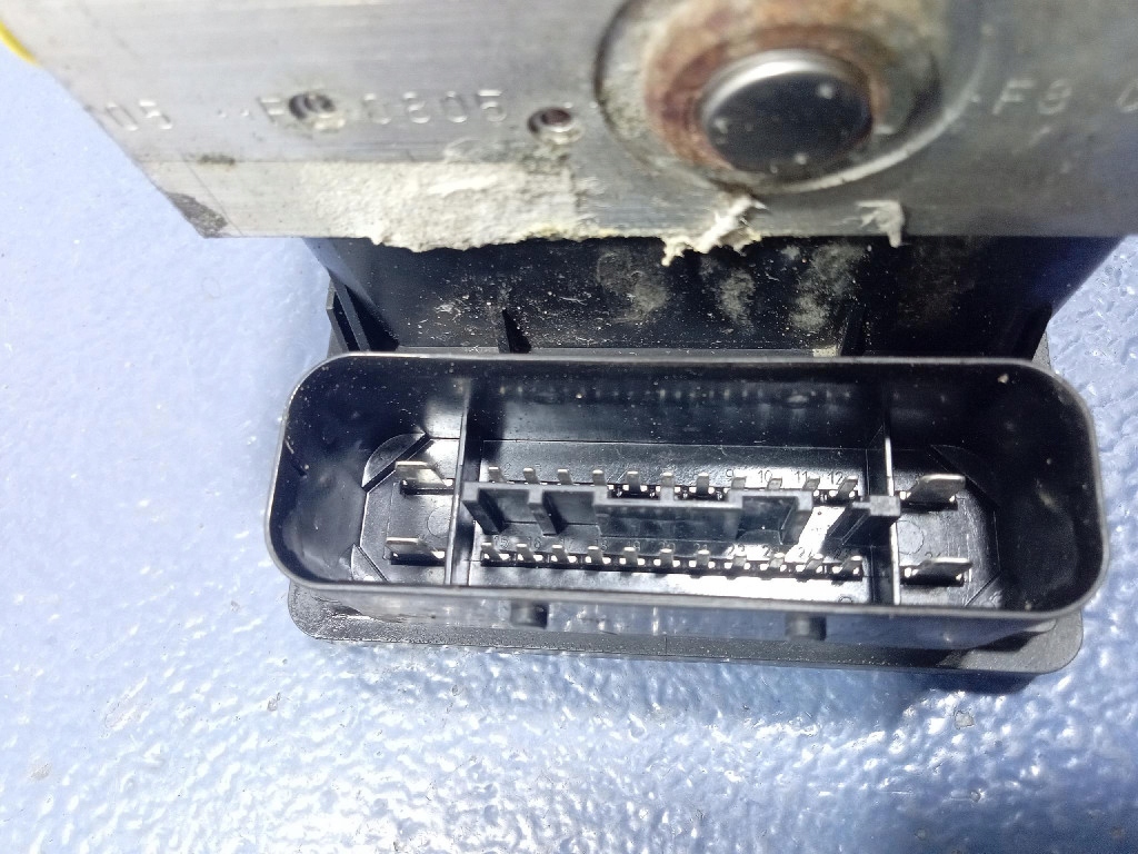 Opel zafira b 1.8 140km насос abs блок керування 13246539 z18xer в Україні