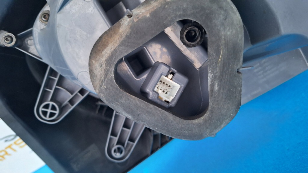 фото №7, Mercedes a w176 lift led лампа левая задняя w крыло ładna