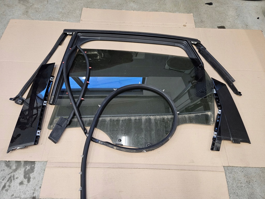 фото №1, Renault arkana 822830193r молдинг дверь задняя задняя