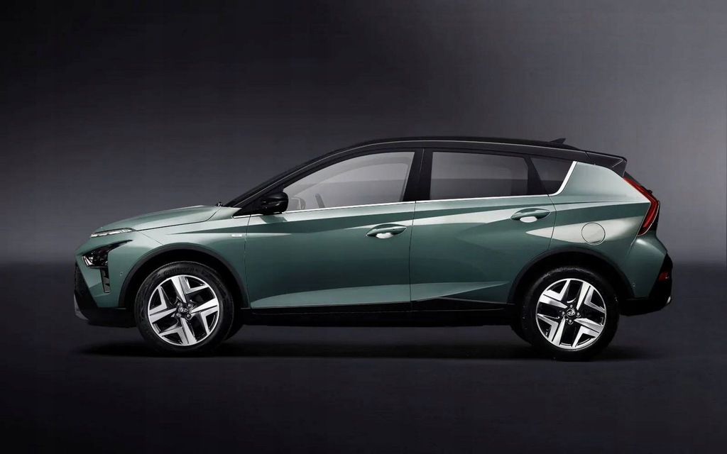 фото №5, Hyundai bayon 2022 трикутник двері задня лівий