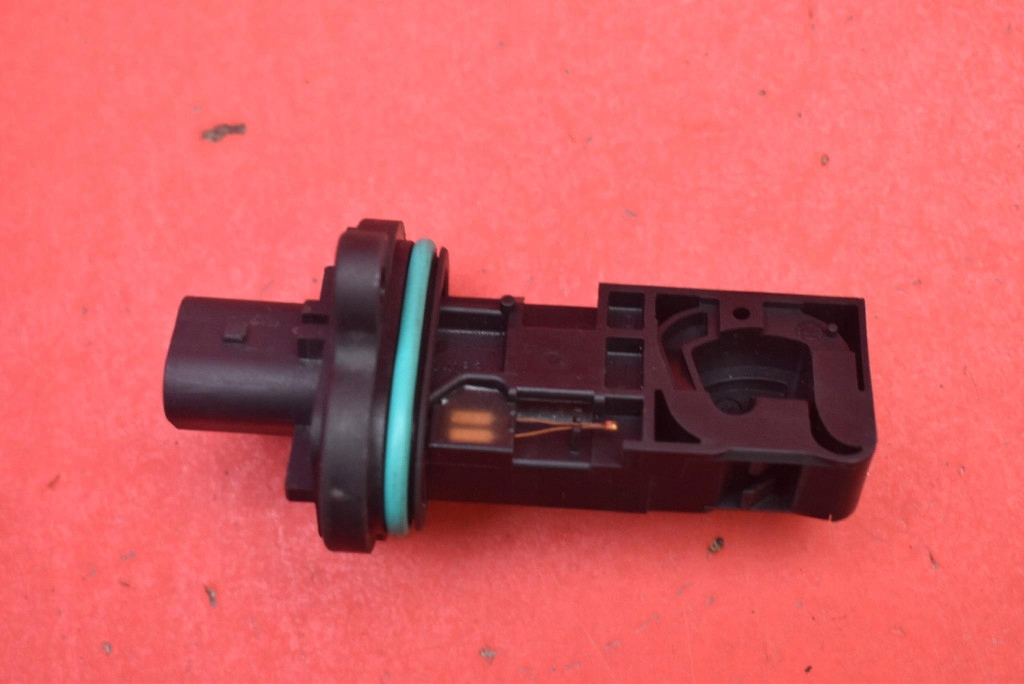 Расходомер 13301682 opel astra 4 iv j 1.4 t 140 km рестайлинг  11-20 в Украине