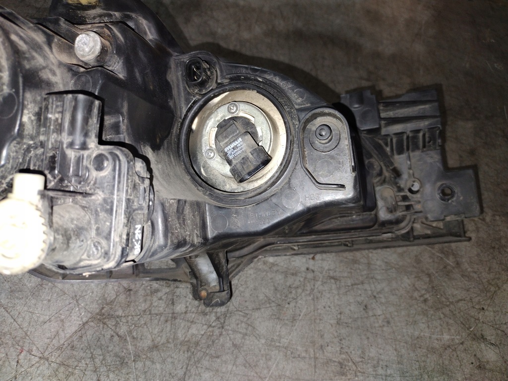 фото №8, Лампа левая перед mazda 3 i