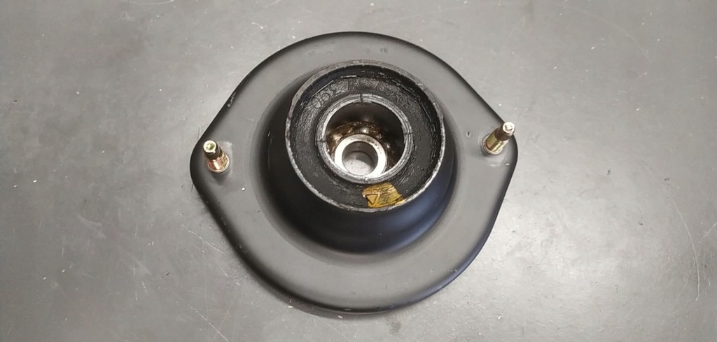 фото №6, Mazda glc 84-85 кронштейн амортизатора верхній org