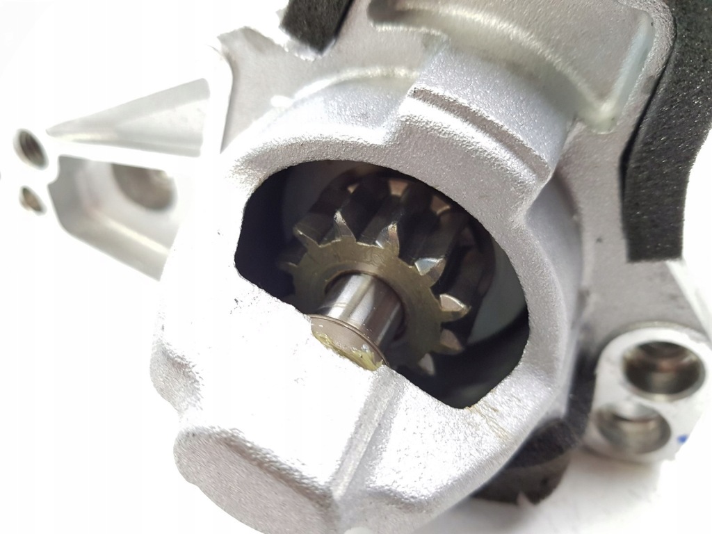 Стартер renault dacia 233006662r m000td2572 1.3 Зі Шроту