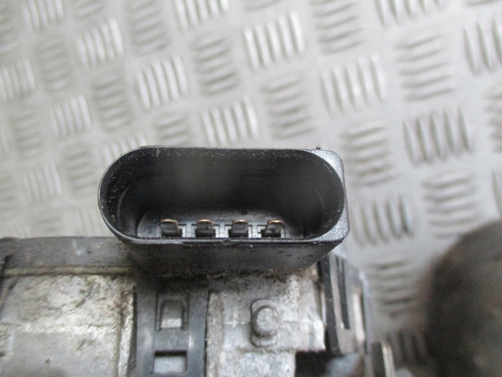 фото №14, Механизм дворник перед mazda 3 03-06r