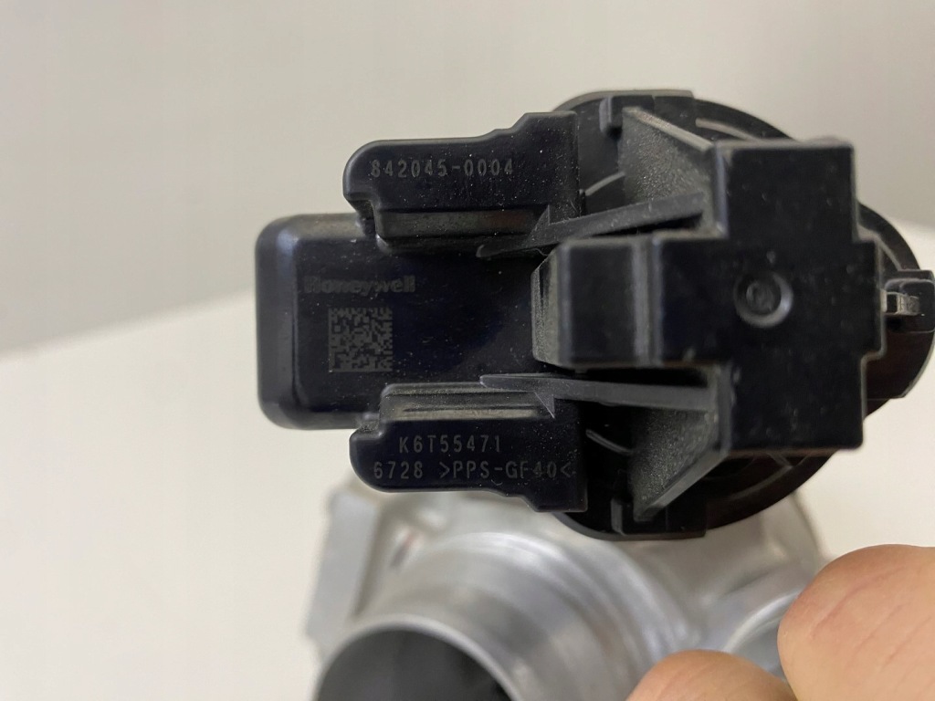 Купити Bmw турбонагнітач honeywell турбіна n63top bbg2.5 mh 853975-0008rp