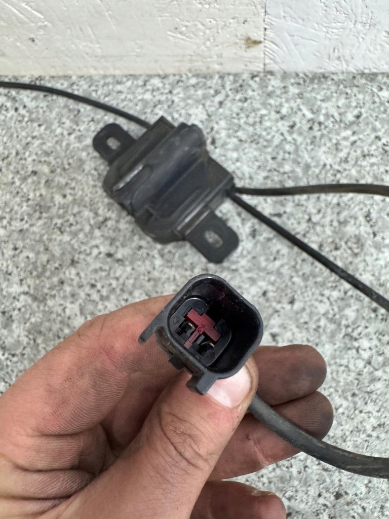 фото №7, Замок капот правый левый тросы volvo v40 ii 2012-2018r 31425974 31371016