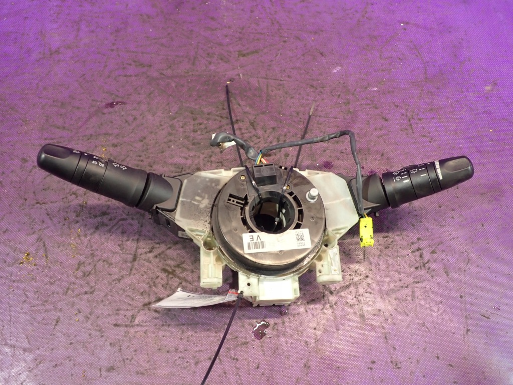 фото №1, Nissan primera p12 hb 5d перемикач комбінований світла 25540av600