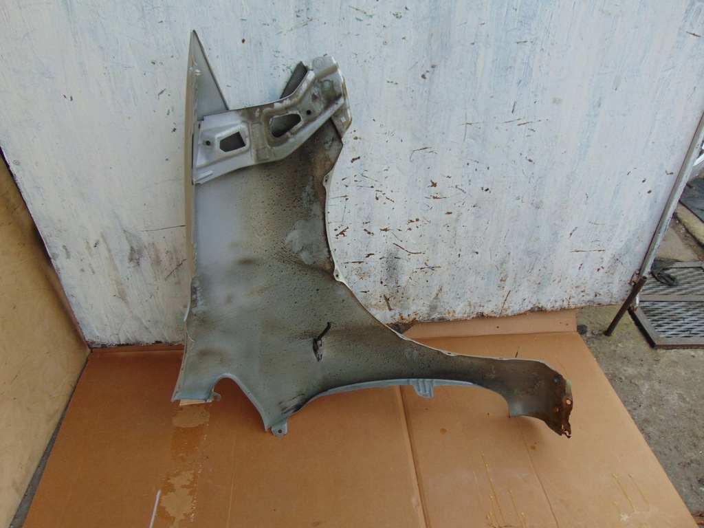 фото №10, Крыло левый перед toyota auris 1 2007-
