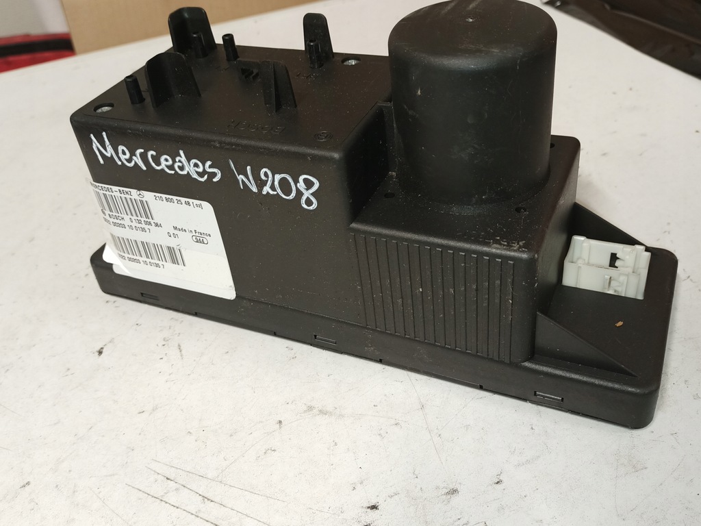 фото №1, Помпа замка центрального mercedes clk w208 c208 coupe 2108002548