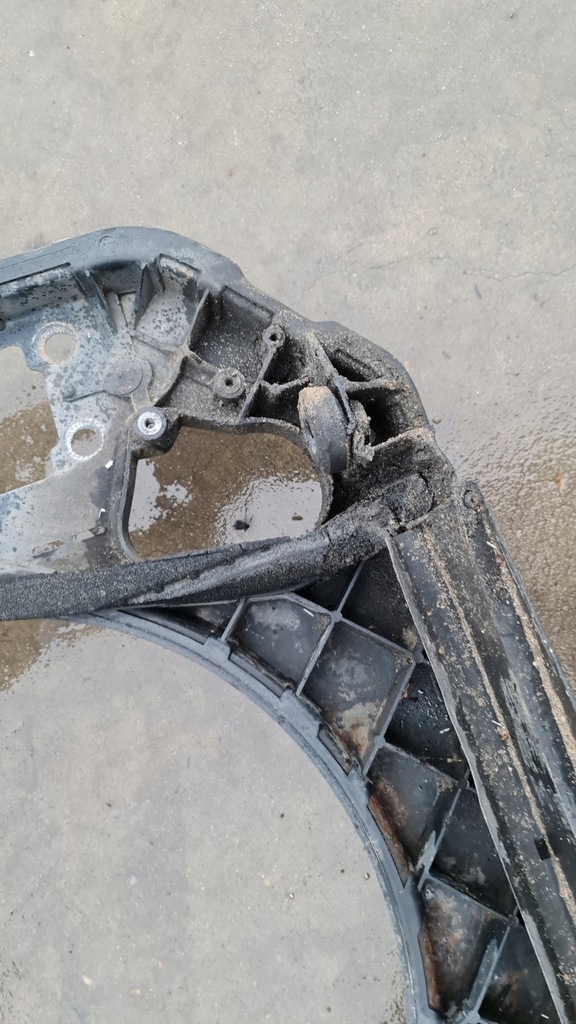 фото №7, Pas перед підсилювач audi a6 c6 голий