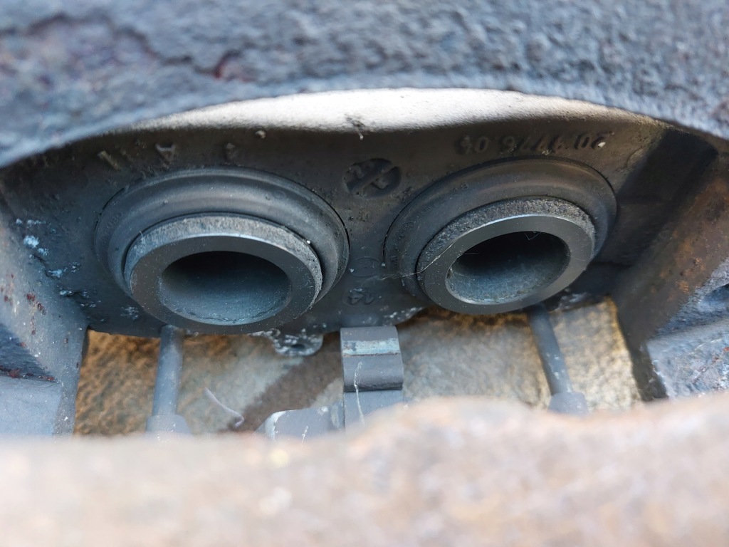 фото №13, Супорт гальмівний правий лівий перед mercedes w212 15r brembo 344 mm