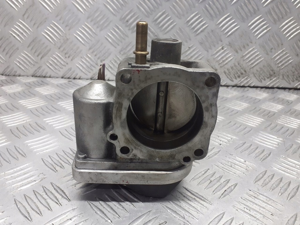 фото №1, Дроссельная заслонка renault modus 1.6 8200171134b