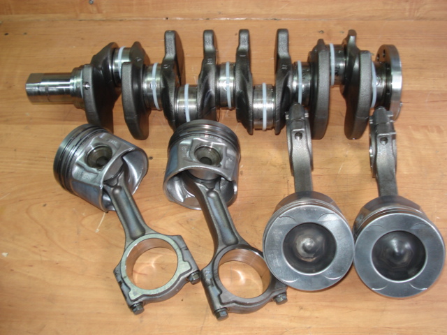 Wał коленчатый renault trafic 3 vivaro 1.6 dci cdti biturb r9m r9md450 5599r Цена