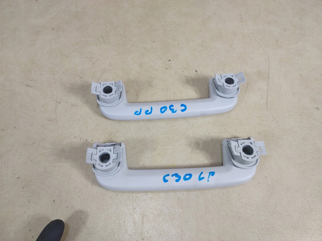 фото №3, Volvo c30 ручка потолочный