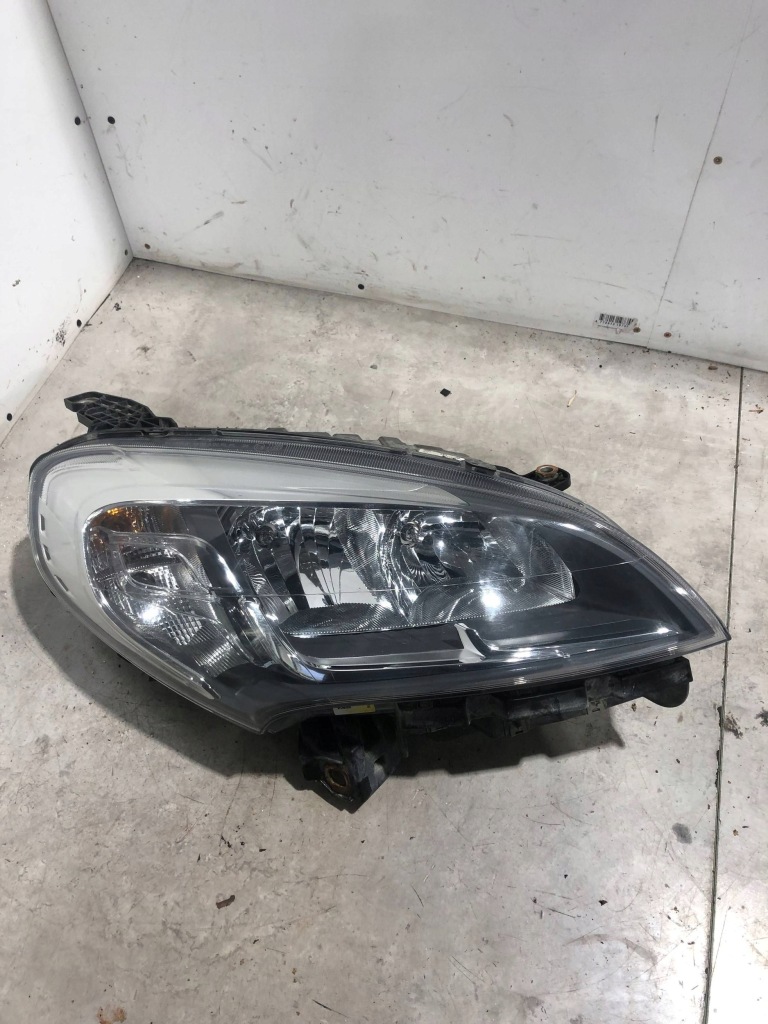 фото №1, Fiat doblo ii 2 лампа перед правая europa 51974243