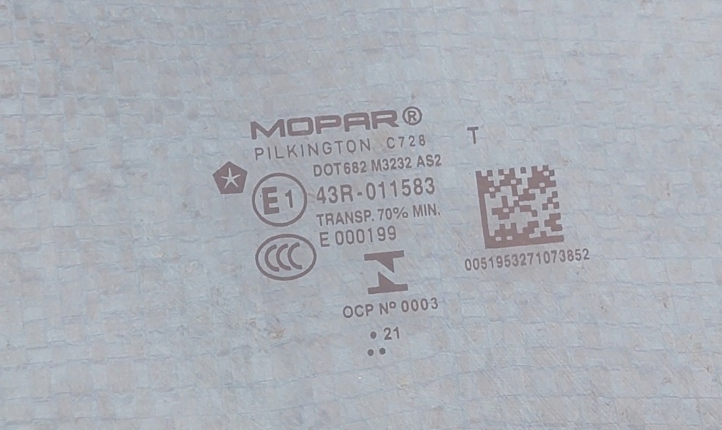 фото №2, Jeep renegade 21 22 стекло с дверь правый задняя nr 12