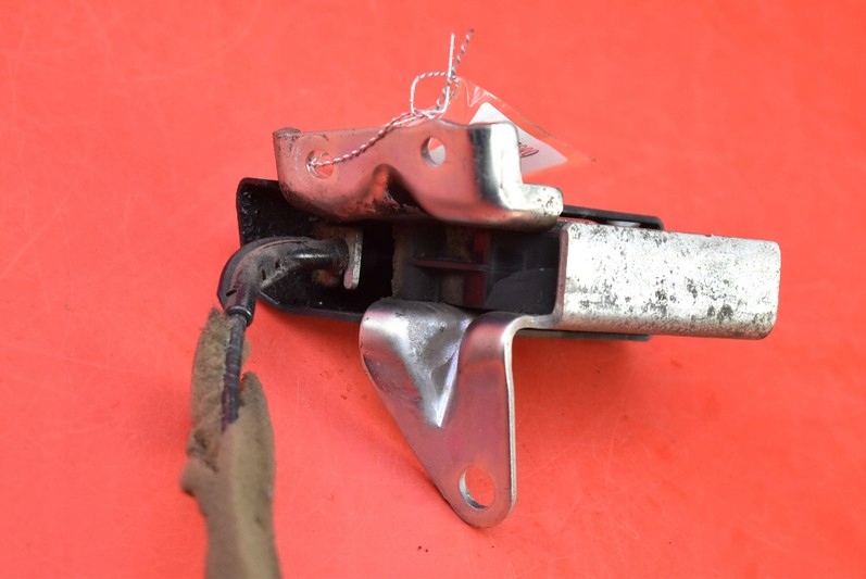 фото №6, Замок задний правого створки nissan nv200 09-