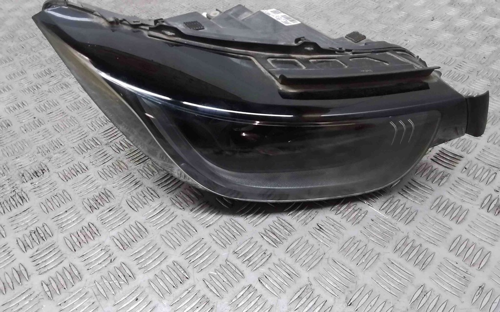 фото №10, Лампа права передня bmw i3 i01 6311741481601 0.6l hybrid 125kw 2016