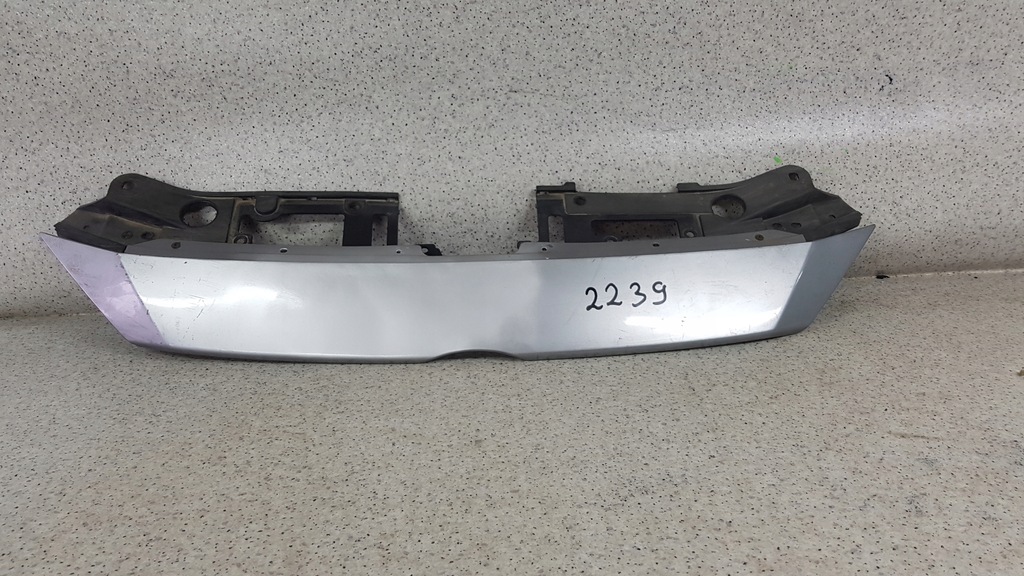 фото №1, Mazda 3 iii bm 2013 - молдинг решётка радиатора передняя + усилитель 2239