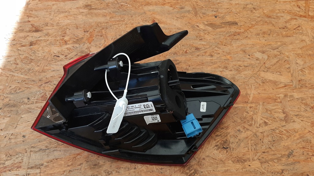 фото №6, Volkswagen t-roc лампа led левая задняя задняя 2ga945095a