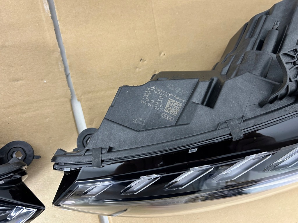 фото №9, Лампы левая правая audi rs4 b9 lift full led matrix полный