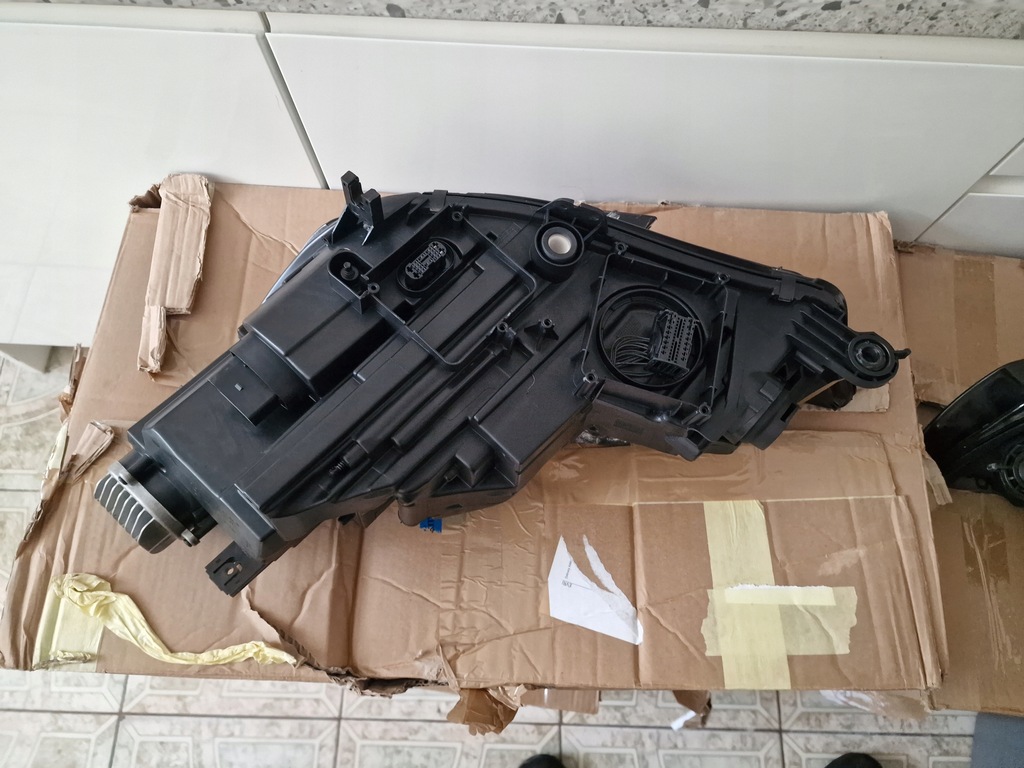 фото №7, Audi a4 b9 matrix лампы