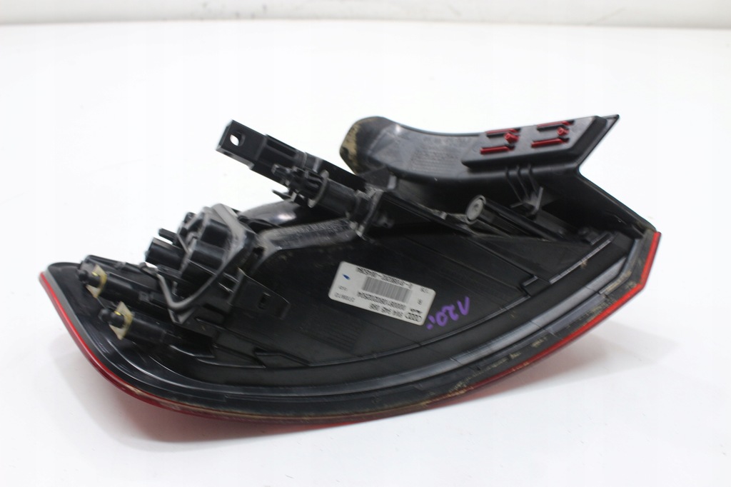 фото №6, Audi a3 8v лампи правий задня w крила 8v4945096