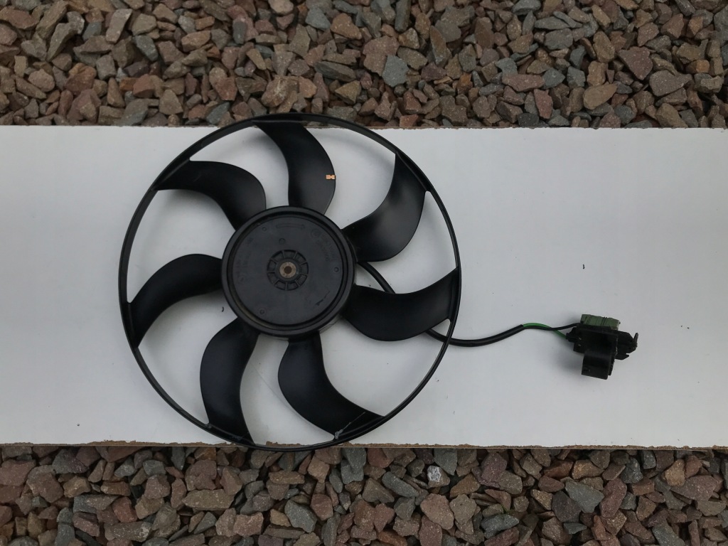 Купити Opel astra 4 iv j вентилятор радіатора рестайлінг  2012-2015