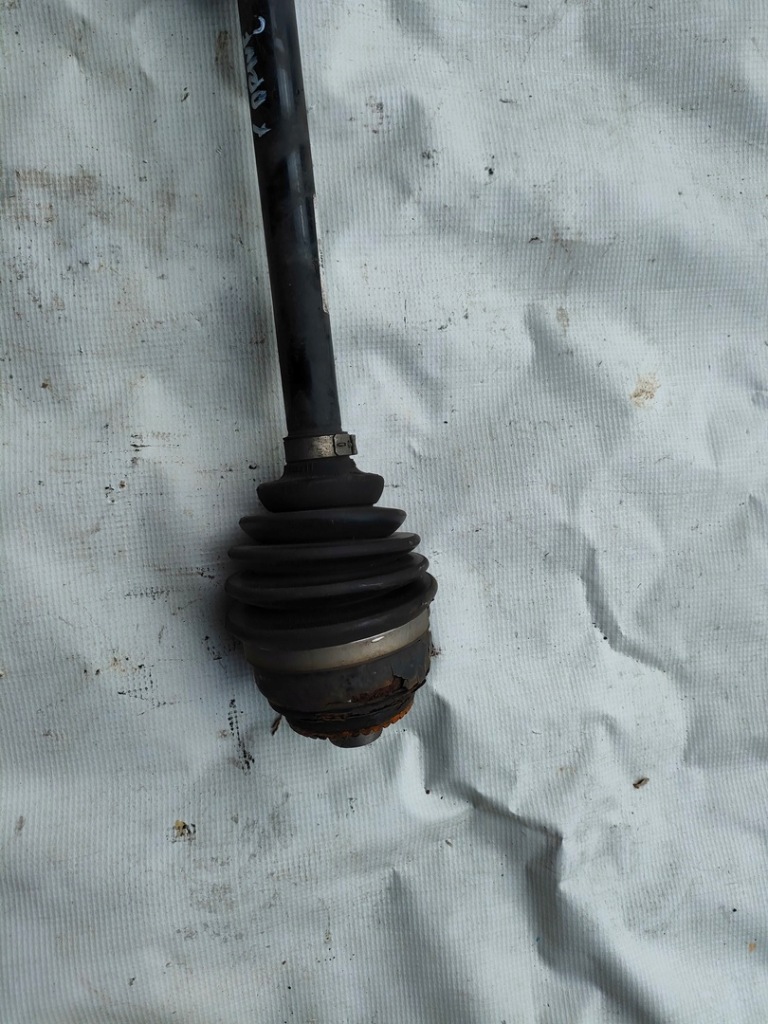 Bmw x3 f25 n47 xdrive приводной вал правый  перед 7598028 в Украине