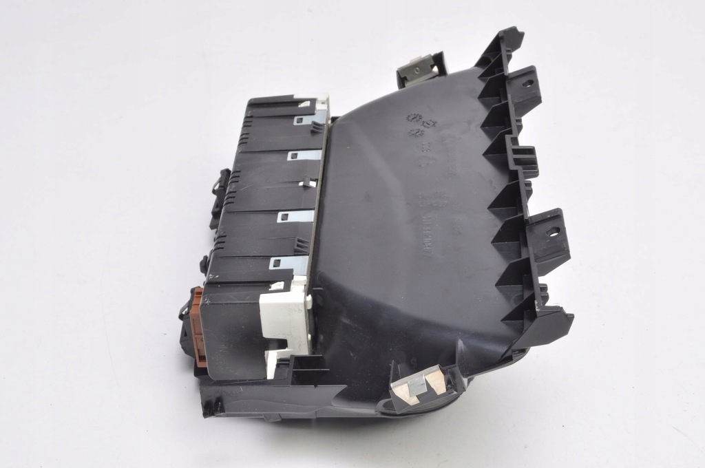 фото №7, Peugeot rcz дисплей радио часы 9676655380 14210477