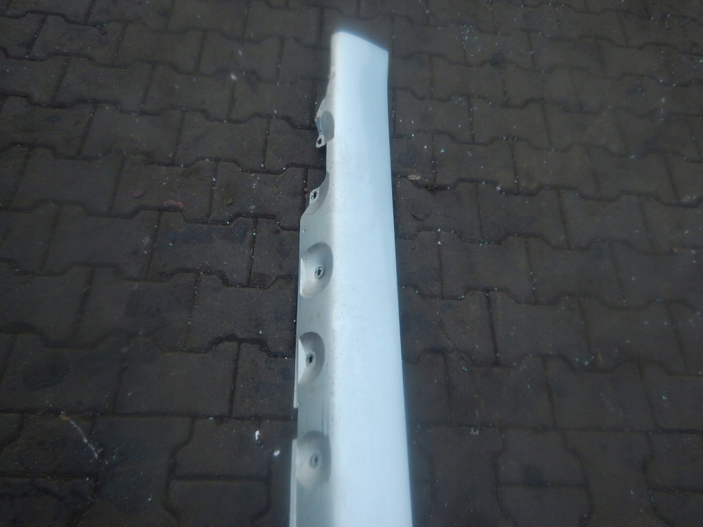 фото №3, Bmw e46 compact молдинг поріг права захист поріг