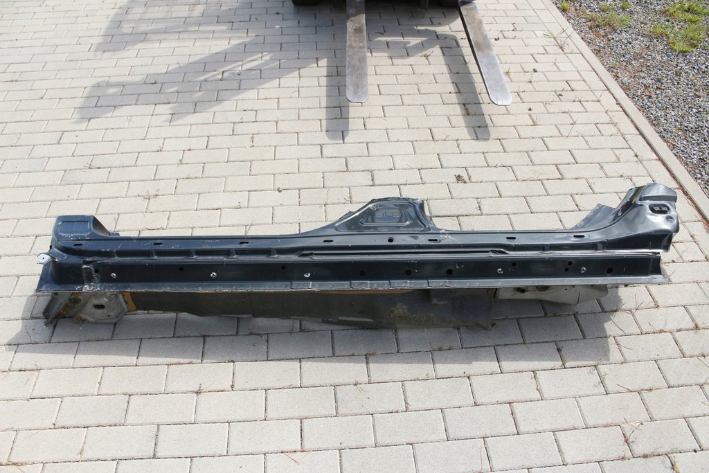 фото №1, Лівий поріг volvo v60