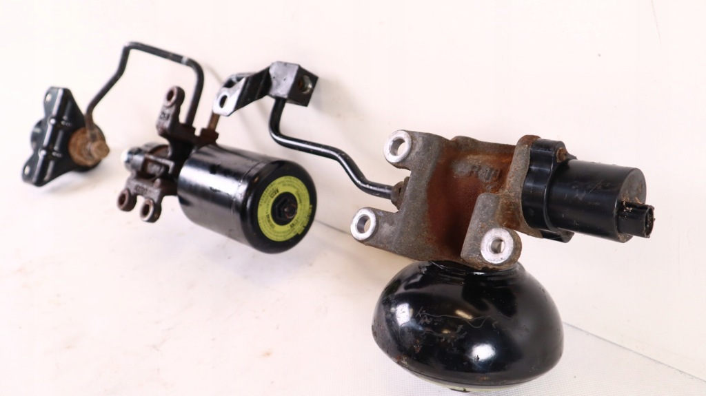 фото №6, Toyota land cruiser 200 4.5 v8 сфера актуатор турбины подвеска гидравлический правое