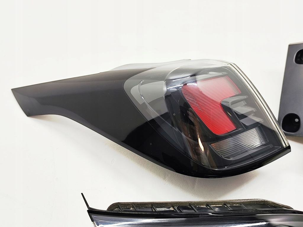 фото №9, Opel crossland x lift лампы задняя комплект