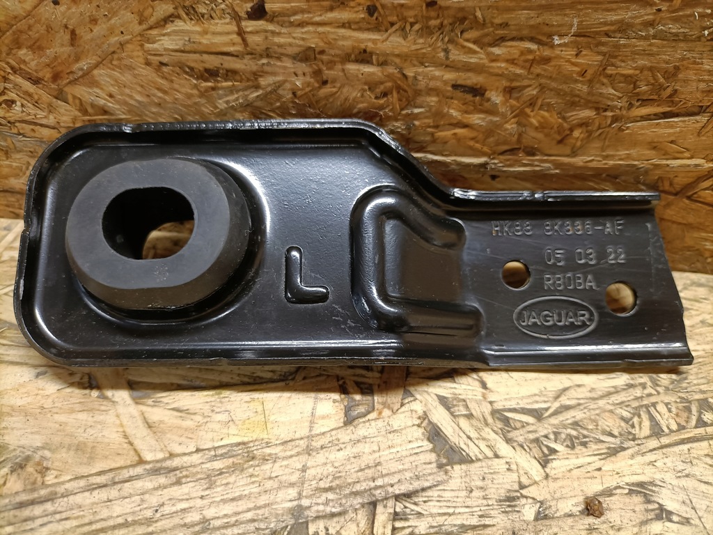 фото №1, Jaguar f-pace кронштейн кронштейн радиатор левый