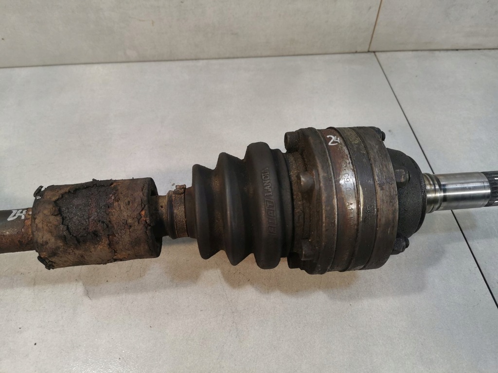 фото №4, Приводной вал левая alfa romeo 156 1.8 16v