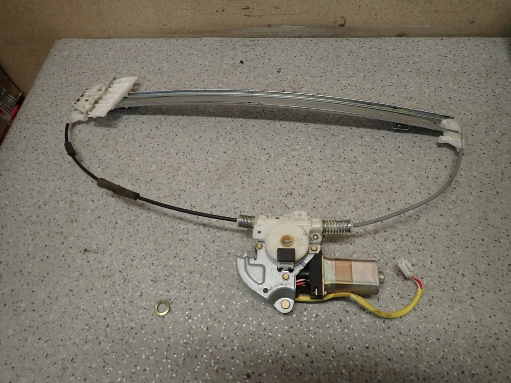 фото №4, Mazda mpv 02- подъемник стекло дверь передний правый