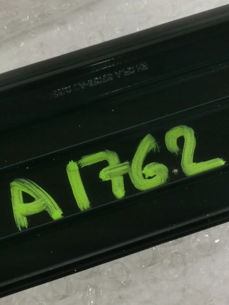 Land rover range rover sport молдинг кровельная правый Цена