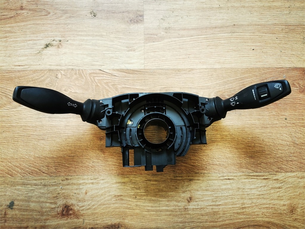 фото №1, Ford fiesta mk7 перемикач комбінований