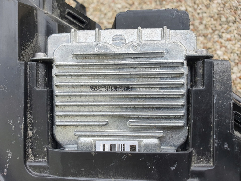 фото №15, Лампа передня ліва opel zafira life d vivaro c ксенон rok 19-