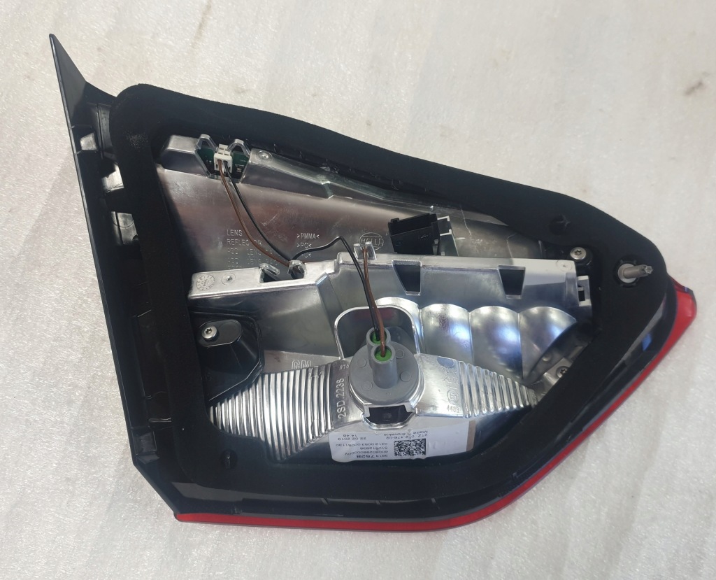 фото №7, Правая лампа задняя opel crossland x 17- 39137528