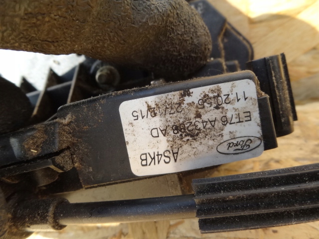 фото №4, Ford transit courier 2015 ручка замок дверь левый