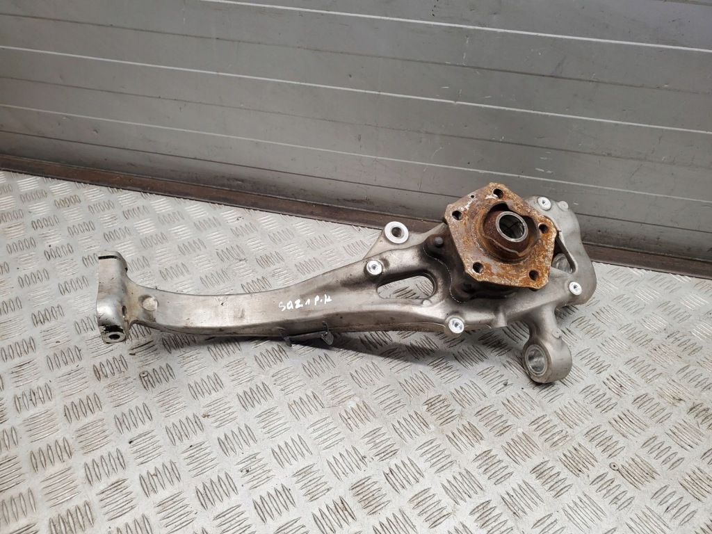 фото №8, Audi q8 2021 перед сторона левая ступица колеса передний