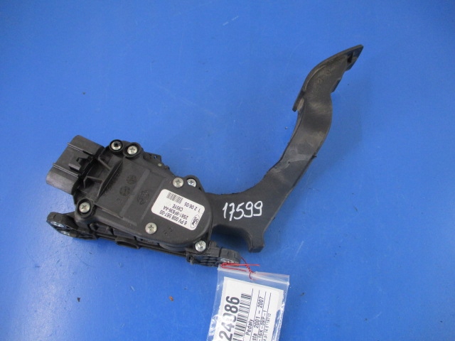 фото №1, Ford fiesta mk6 потенціометр газу 2s619f836aa