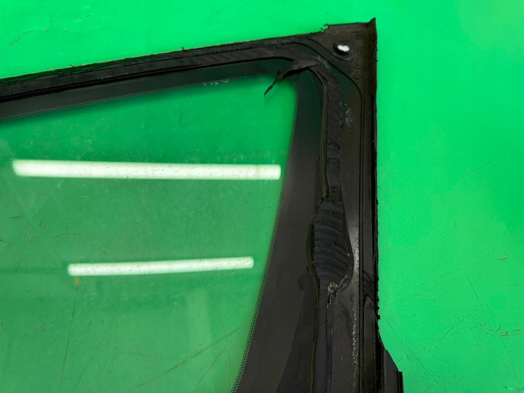 фото №12, Стекло боковая кузовная левая задняя задняя mazda 6 ii gh lift 07-12 kombi