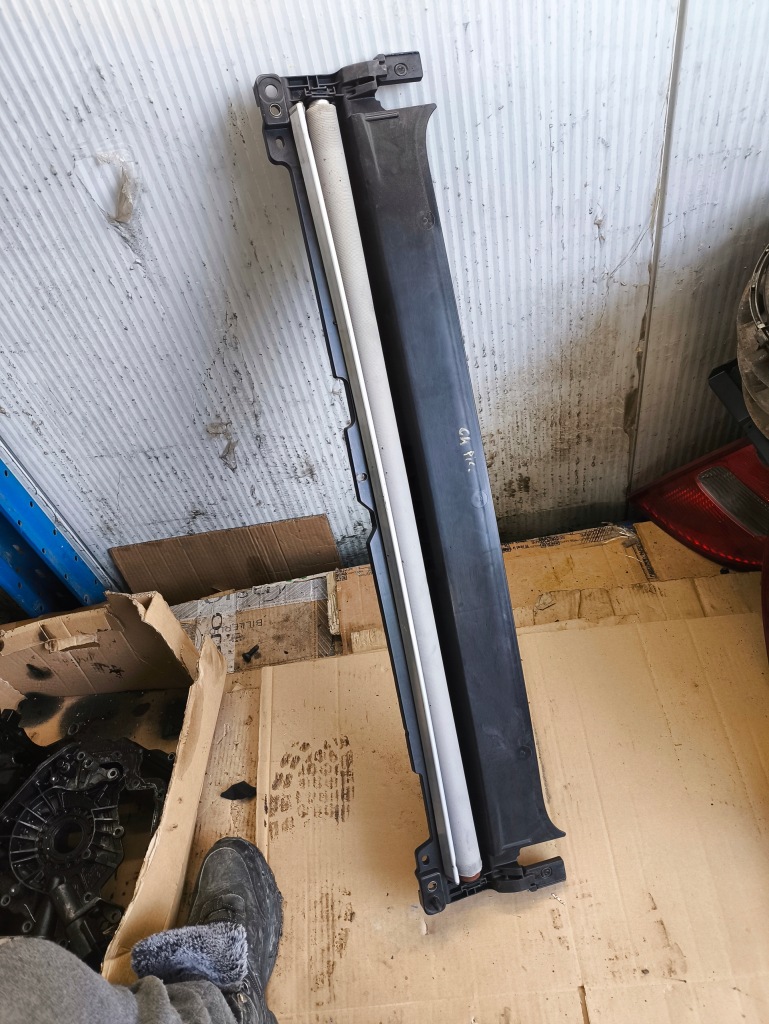 фото №1, Citroen c4 grand picasso шторка крыша люк citroen 9676177680 ?