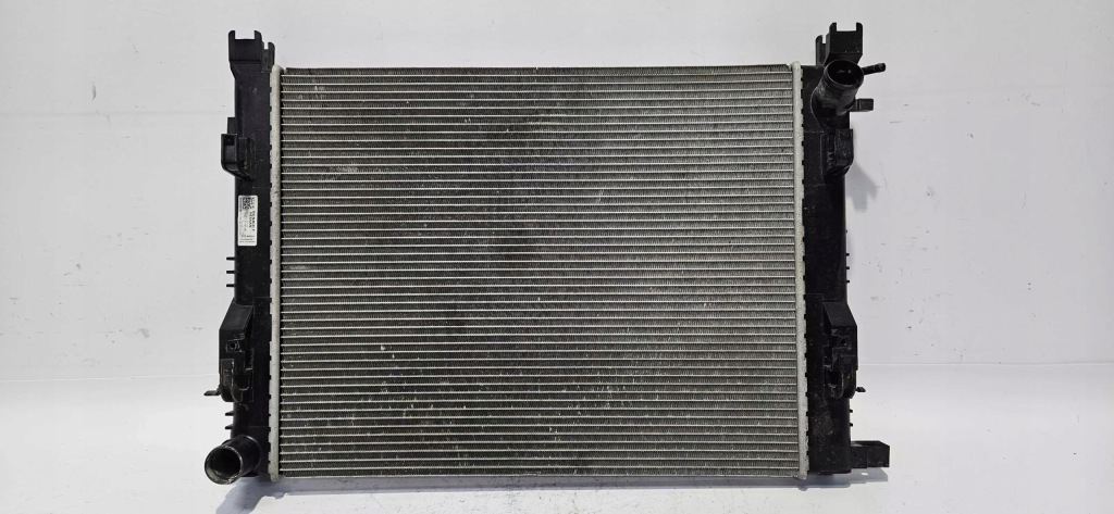 Купити Радіатор води renault nissan 21410b680b оригінал