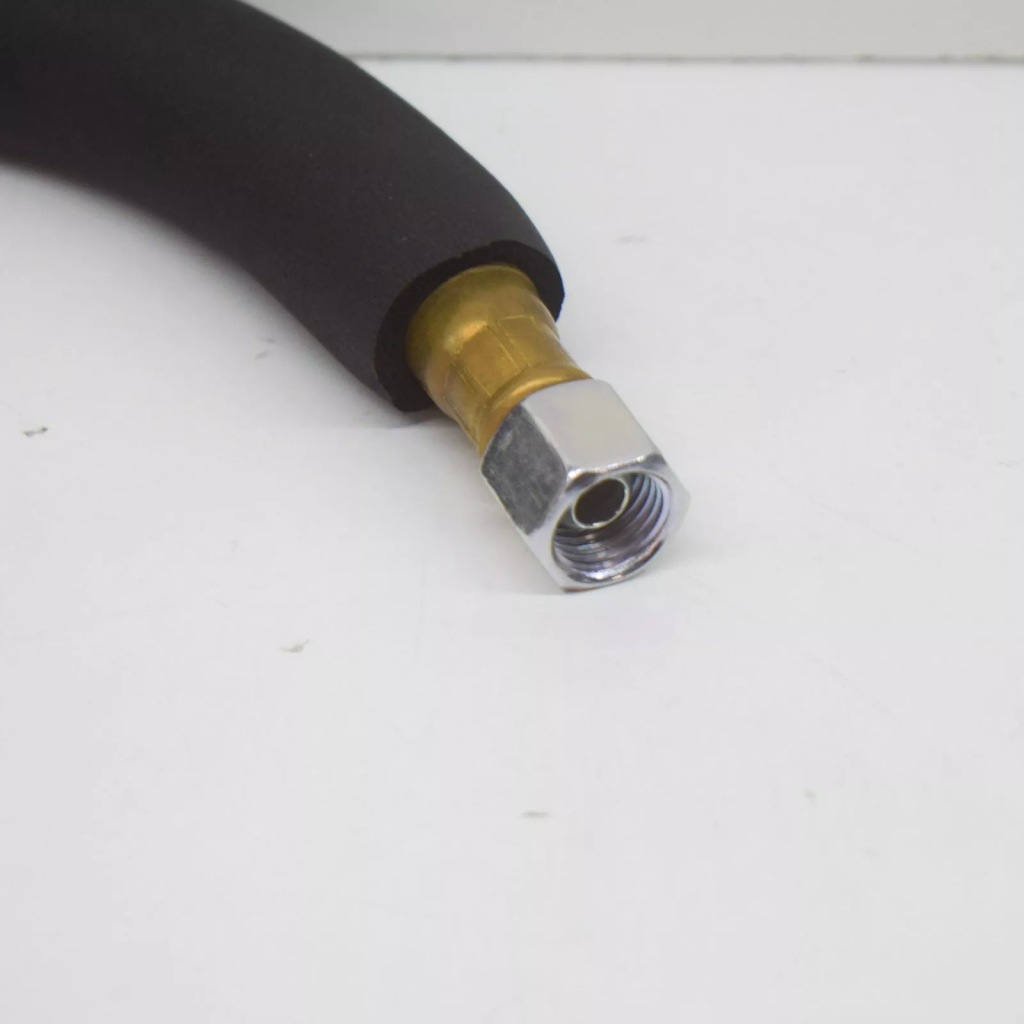 Mercedes-benz седан w123 fuel шланг труба a1164702775 2.7 бензин oem с Разборки