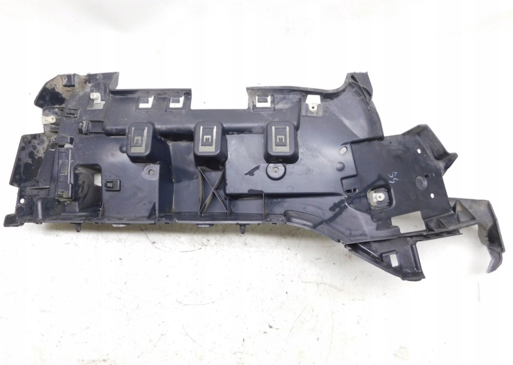 фото №2, Направляющая правый задняя - land rover discovery v l462